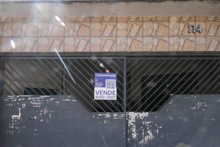 Casa à venda com 270m², 5 quartos e 4 vagasFachada