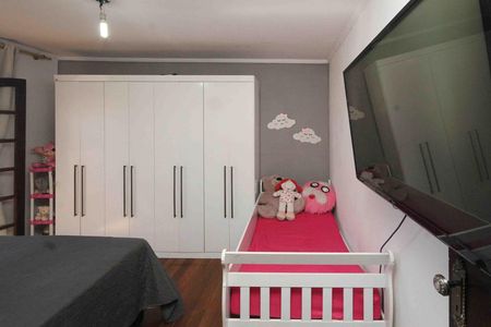 Casa à venda com 270m², 5 quartos e 4 vagasQuarto casa 02