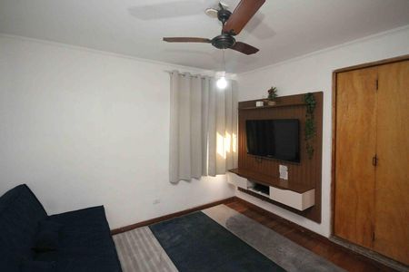 Casa à venda com 270m², 5 quartos e 4 vagasSala casa 02