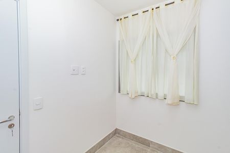 Apartamento para alugar com 47m², 2 quartos e 1 vaga Apartamento para alugar com 47m², 2 quartos e 1 vagaQuarto