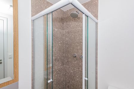 Apartamento para alugar com 47m², 2 quartos e 1 vaga Apartamento para alugar com 47m², 2 quartos e 1 vagaBanheiro social