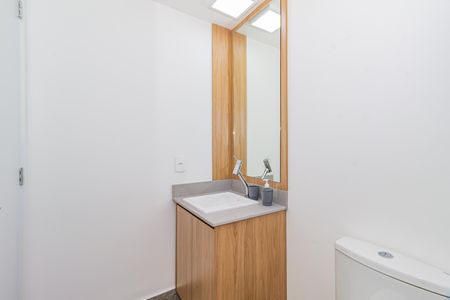 Apartamento para alugar com 47m², 2 quartos e 1 vaga Apartamento para alugar com 47m², 2 quartos e 1 vagaBanheiro da Suíte