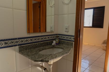 Apartamento para alugar com 82m², 3 quartos e 2 vagas