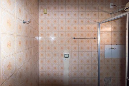 Casa para alugar com 115m², 3 quartos e 2 vagasBanheiro 2