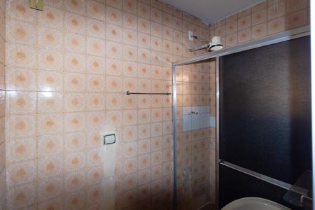 Casa para alugar com 115m², 3 quartos e 2 vagasBanheiro 2