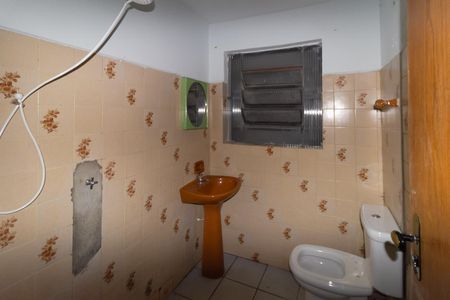 Casa para alugar com 115m², 3 quartos e 2 vagasBanheiro 1