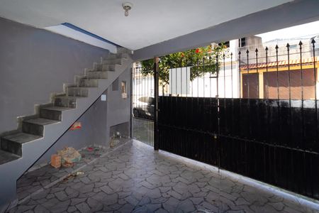 Garagem de casa para alugar com 3 quartos, 115m² em Jardim Sapopemba, São Paulo