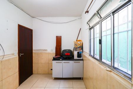 Casa à venda com 4 quartos, 125m² em Vila Ernesto, São Paulo