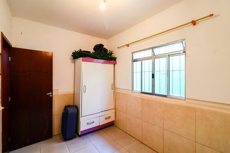 Casa à venda com 4 quartos, 125m² em Vila Ernesto, São Paulo