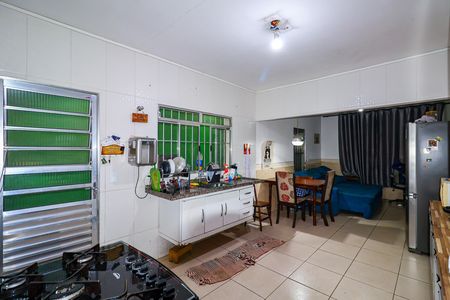 Casa à venda com 4 quartos, 125m² em Vila Ernesto, São Paulo