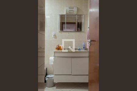 Banheiro de apartamento à venda com 2 quartos, 72m² em Baeta Neves, São Bernardo do Campo