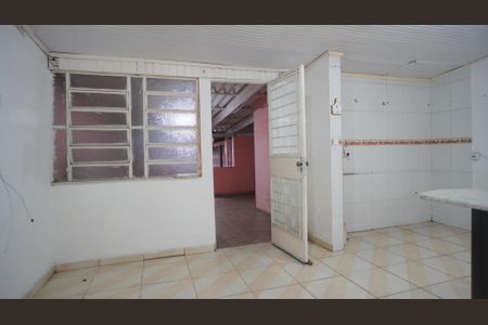 Cozinha  de casa à venda com 2 quartos, 110m² em Costa E Silva, Porto Alegre