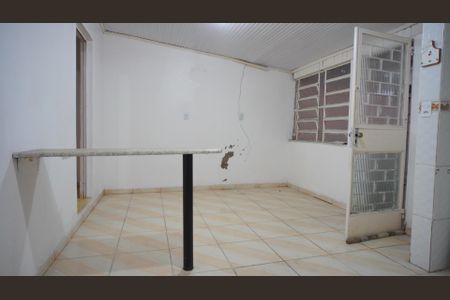 Cozinha  de casa à venda com 2 quartos, 110m² em Costa E Silva, Porto Alegre