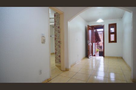 Sala  de casa à venda com 2 quartos, 110m² em Costa E Silva, Porto Alegre