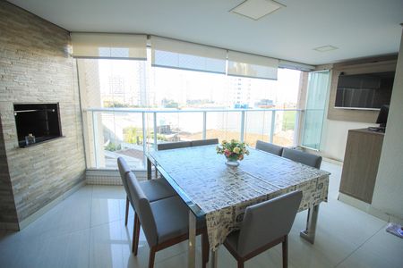 Apartamento à venda com 3 quartos, 108m² em Vila Bertioga, São Paulo