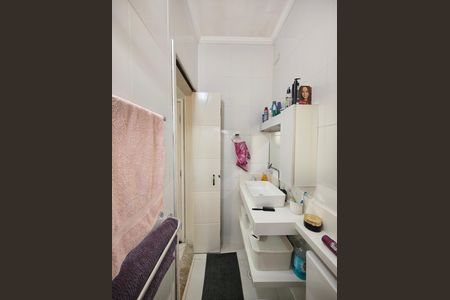Casa à venda com 244m², 6 quartos e 6 vagas Casa à venda com 244m², 6 quartos e 6 vagasBanheiro da Suíte