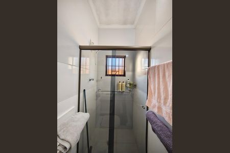 Casa à venda com 244m², 6 quartos e 6 vagas Casa à venda com 244m², 6 quartos e 6 vagasBanheiro da Suíte