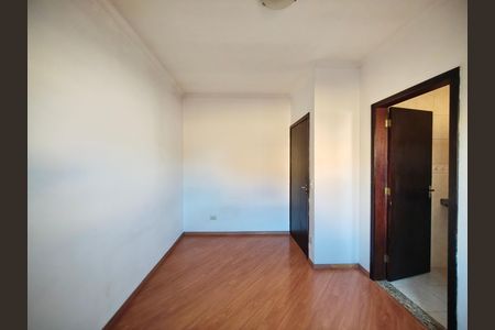 Casa à venda com 244m², 6 quartos e 6 vagas Casa à venda com 244m², 6 quartos e 6 vagasCasa 2 - Suíte 2