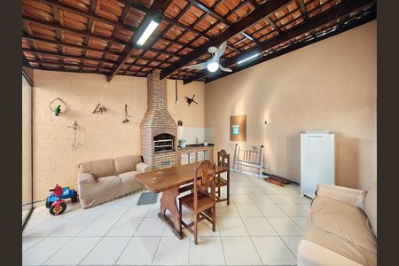 Quintal Gourmet de casa à venda com 6 quartos, 244m² em Vila Constança, São Paulo