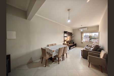 Casa à venda com 6 quartos, 244m² em Vila Constança, São Paulo