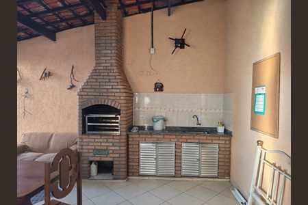 Casa à venda com 244m², 6 quartos e 6 vagas Casa à venda com 244m², 6 quartos e 6 vagasQuintal Gourmet