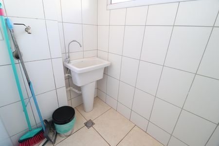 Apartamento para alugar com 46m², 2 quartos e 1 vagaÁrea de Serviço