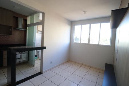 Sala de apartamento para alugar com 2 quartos, 46m² em Patrimônio, Uberlândia