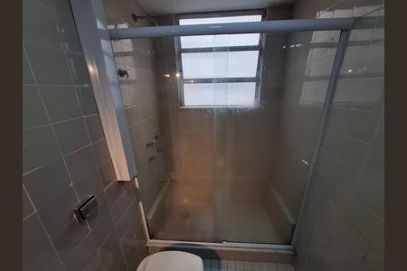 Apartamento para alugar com 90m², 3 quartos e 1 vaga Apartamento para alugar com 90m², 3 quartos e 1 vagaBanheiro 2