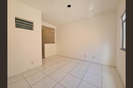 Casa para alugar com 60m², 1 quarto e sem vaga Casa para alugar com 60m², 1 quarto e sem vagasala