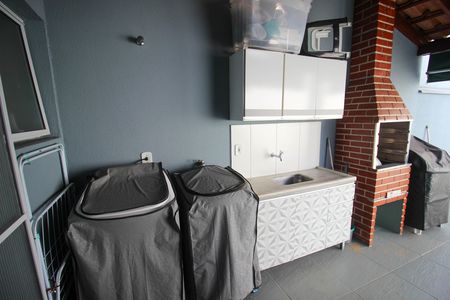 Casa de condomínio para alugar com 47m², 2 quartos e 3 vagas