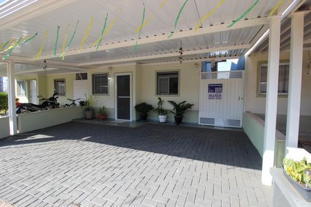 Casa de condomínio para alugar com 47m², 2 quartos e 3 vagas