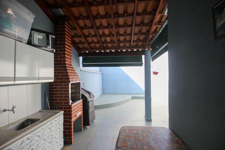 Casa de Condomínio para alugar com 2 quartos, 47m² em Jardim Tropical, Sorocaba