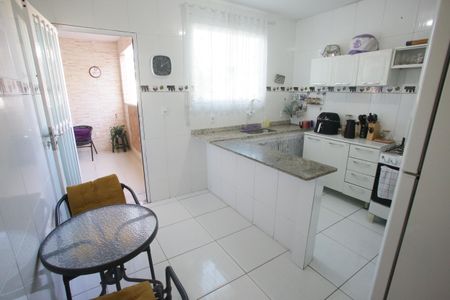Cozinha de casa à venda com 1 quarto, 75m² em Taquara, Rio de Janeiro