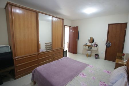 Casa à venda com 75m², 1 quarto e sem vagaQuarto