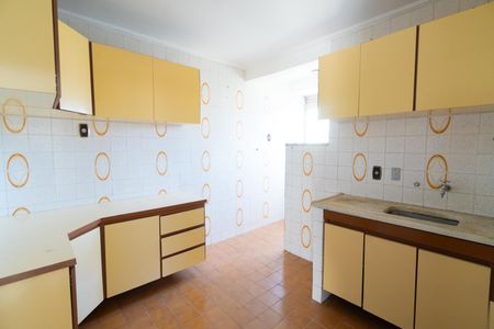 Apartamento à venda com 62m², 2 quartos e 1 vaga Apartamento à venda com 62m², 2 quartos e 1 vagaCozinha