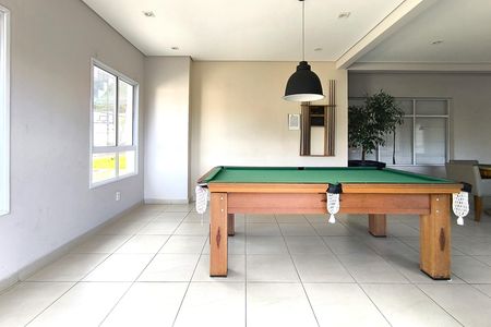 Apartamento à venda com 67m², 2 quartos e 1 vaga Apartamento à venda com 67m², 2 quartos e 1 vagaÁrea comum - Salão Jogos