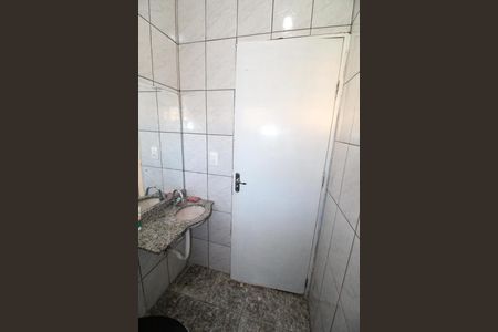Banheiro de casa para alugar com 1 quarto, 50m² em Jardim das Industrias, São José dos Campos