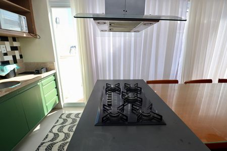 Apartamento para alugar com 100m², 2 quartos e 2 vagas Apartamento para alugar com 100m², 2 quartos e 2 vagasCozinha