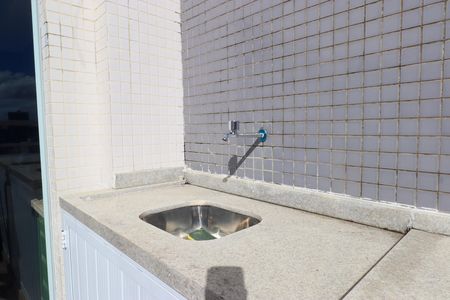 Apartamento para alugar com 100m², 2 quartos e 2 vagas Apartamento para alugar com 100m², 2 quartos e 2 vagasTerraço