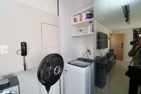 Apartamento para alugar com 100m², 2 quartos e 2 vagas Apartamento para alugar com 100m², 2 quartos e 2 vagasÁrea de Serviço