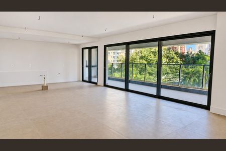 Apartamento à venda com 3 quartos, 190m² em Cambuí, Campinas