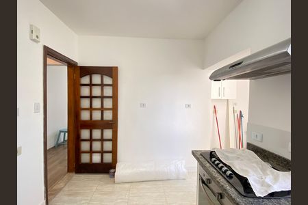 Cozinha de apartamento para alugar com 3 quartos, 90m² em Vila Yara, Osasco