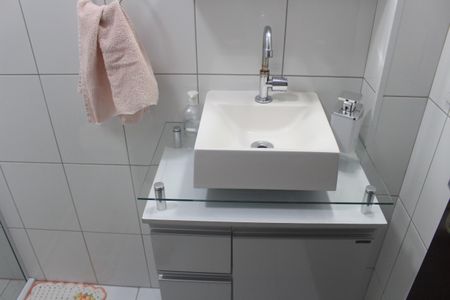 Apartamento à venda com 65m², 2 quartos e 1 vagaBanheiro da Suíte