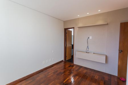 Suíte de apartamento à venda com 3 quartos, 198m² em Santa Ines, Belo Horizonte