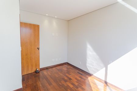 Quarto 2 de apartamento à venda com 3 quartos, 198m² em Santa Ines, Belo Horizonte