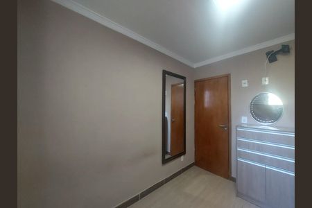 Quarto 2 de apartamento para alugar com 2 quartos, 64m² em Vila Sao Jose (cidade Dutra), São Paulo