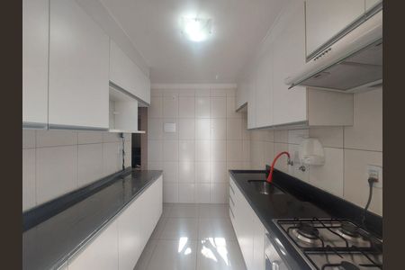 Cozinha de apartamento para alugar com 2 quartos, 64m² em Vila Sao Jose (cidade Dutra), São Paulo