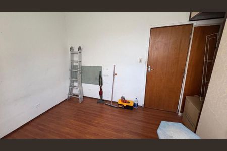 Casa à venda com 180m², 4 quartos e 2 vagas