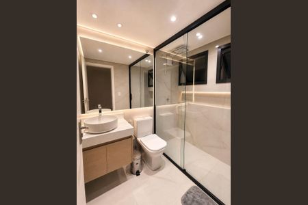 Apartamento para alugar com 140m², 3 quartos e 5 vagas Apartamento para alugar com 140m², 3 quartos e 5 vagasBanheiro