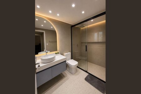 Banheiro de apartamento para alugar com 3 quartos, 140m² em Balneario Cidade Atlantica, Guarujá